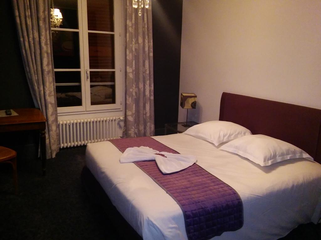 Homtel Le Parc Hotel Allevard Ruang foto