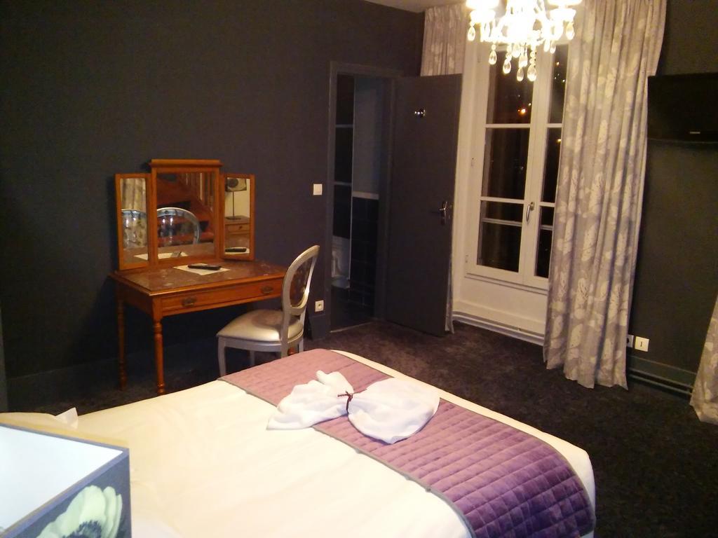 Homtel Le Parc Hotel Allevard Ruang foto