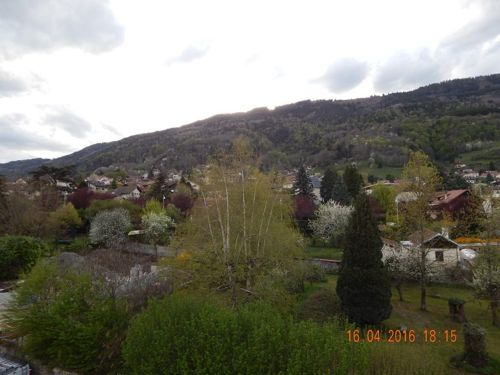 Homtel Le Parc Hotel Allevard Bagian luar foto