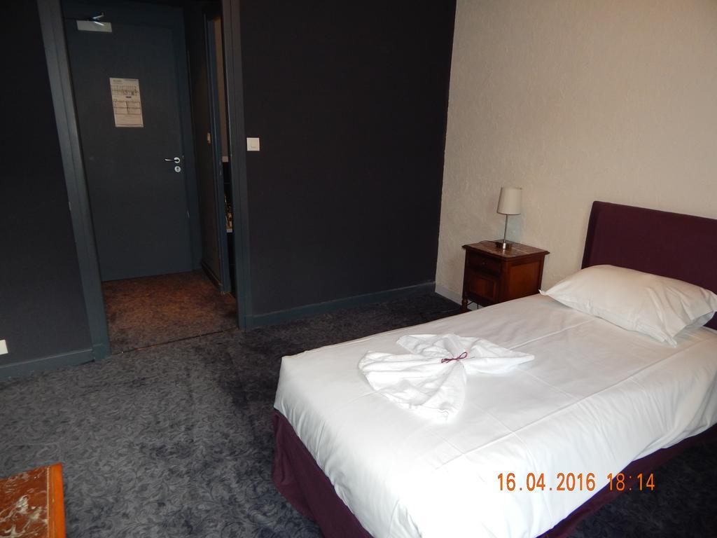 Homtel Le Parc Hotel Allevard Bagian luar foto