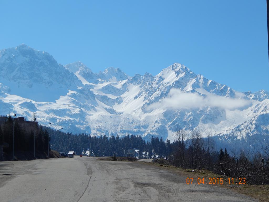 Homtel Le Parc Hotel Allevard Bagian luar foto