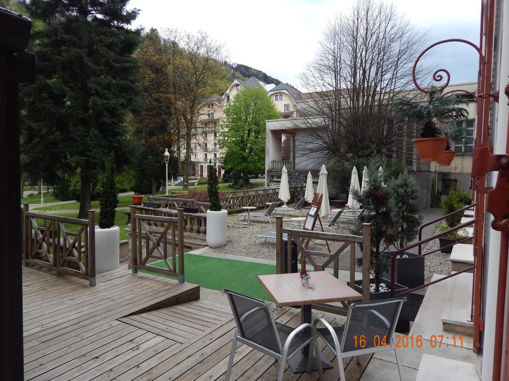 Homtel Le Parc Hotel Allevard Bagian luar foto