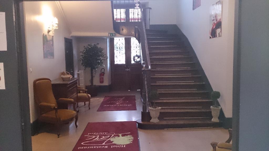 Homtel Le Parc Hotel Allevard Bagian luar foto