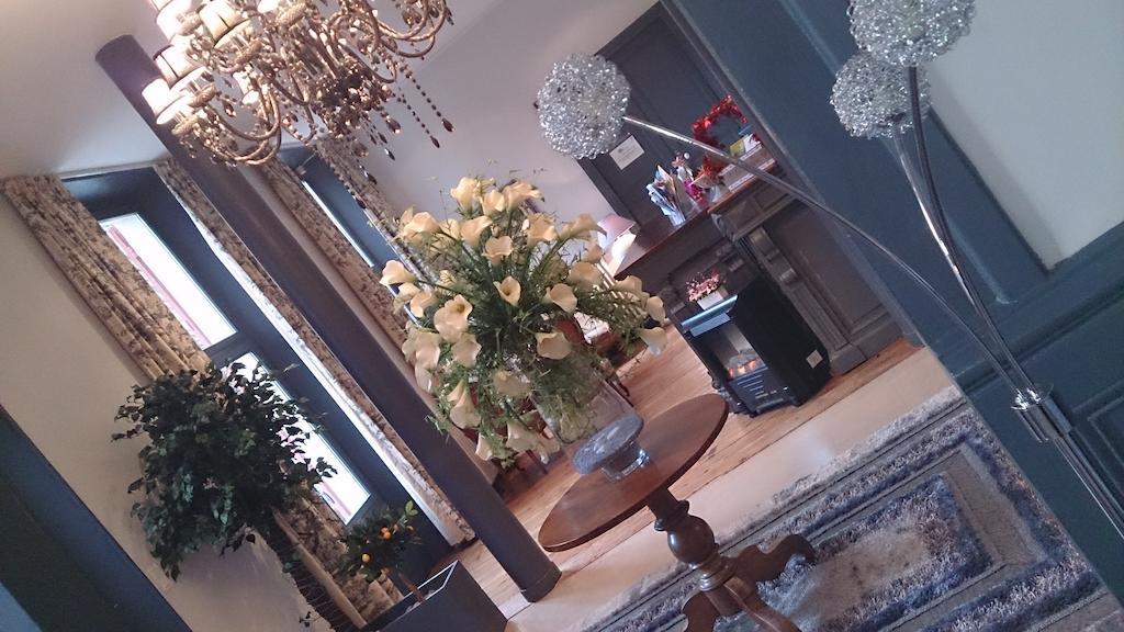 Homtel Le Parc Hotel Allevard Bagian luar foto