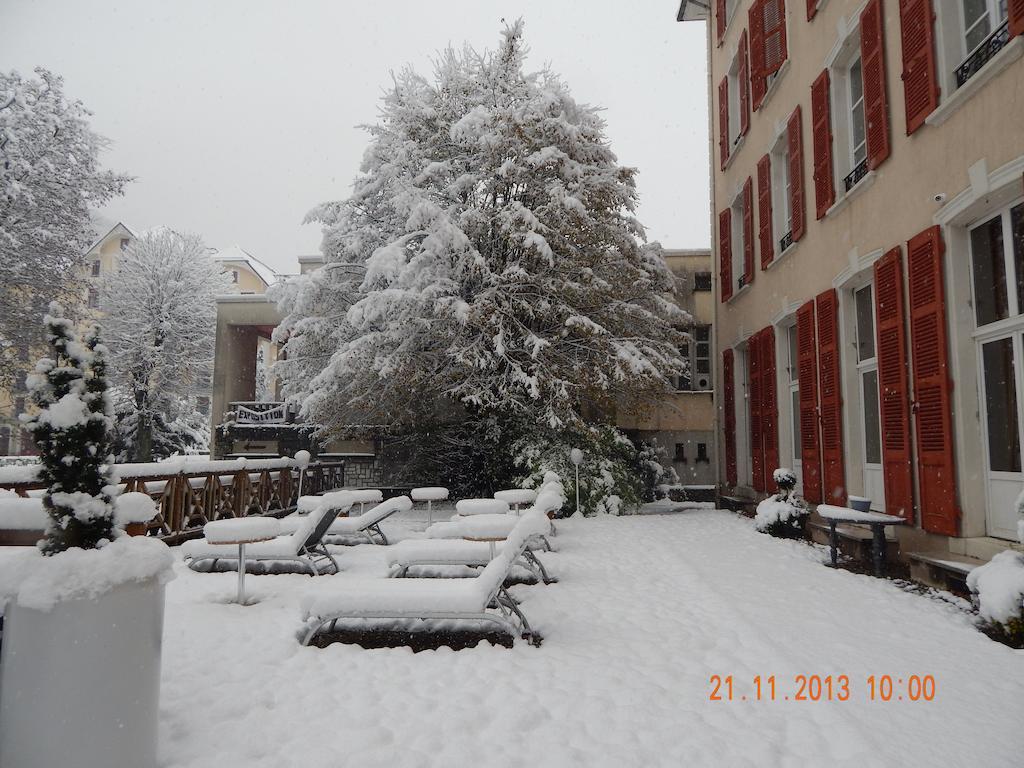 Homtel Le Parc Hotel Allevard Bagian luar foto