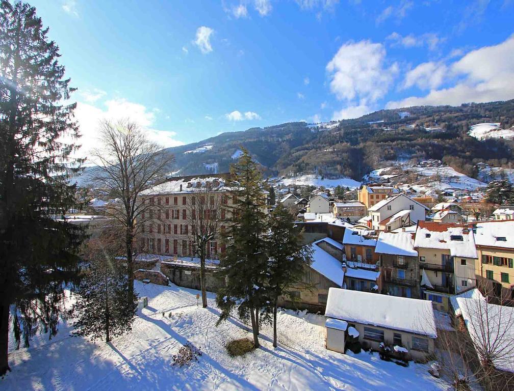 Homtel Le Parc Hotel Allevard Bagian luar foto