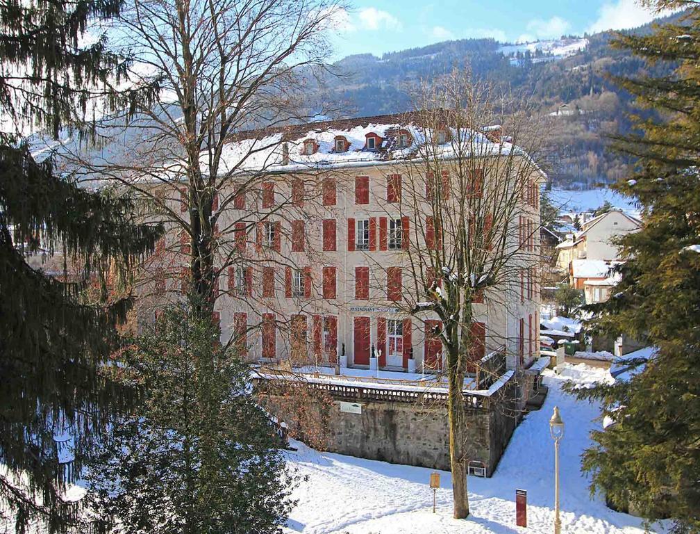 Homtel Le Parc Hotel Allevard Bagian luar foto