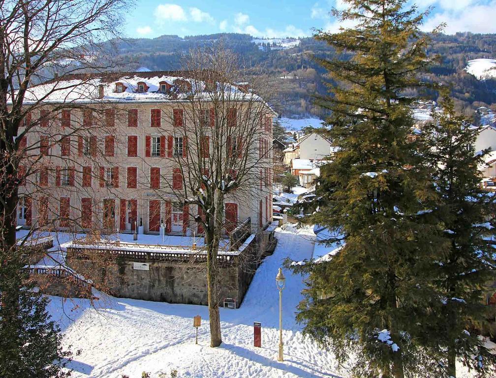 Homtel Le Parc Hotel Allevard Bagian luar foto