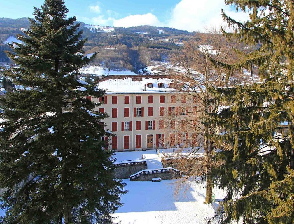 Homtel Le Parc Hotel Allevard Bagian luar foto